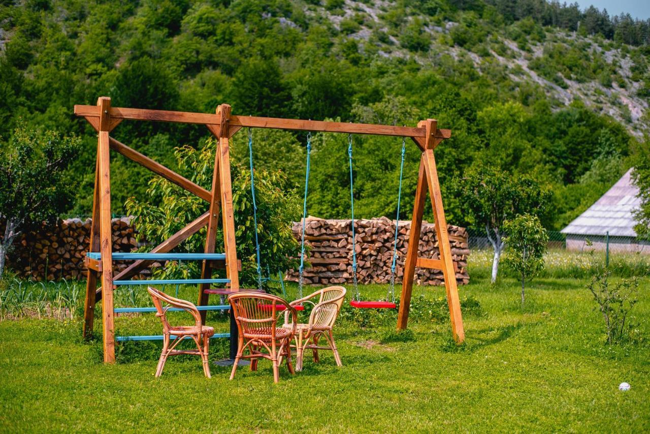 Manuela Villa Gospic Exterior photo