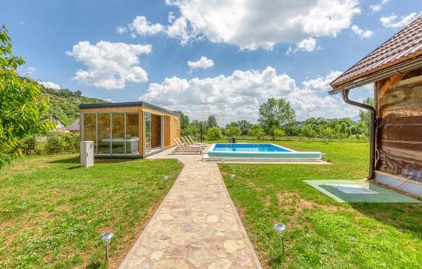 Manuela Villa Gospic Exterior photo
